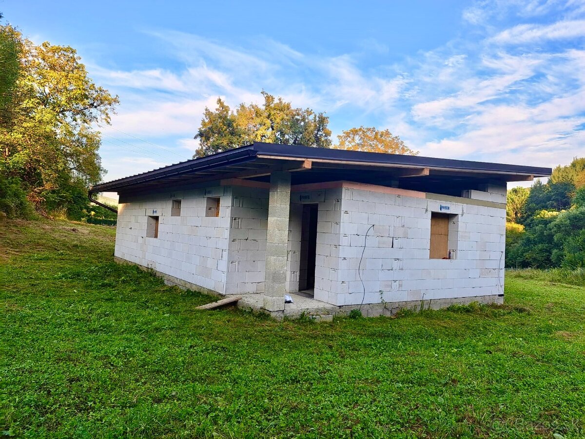 3i. dom (121 m2) v Čiernej Lehote na veľkom pozemku 3.900 m2