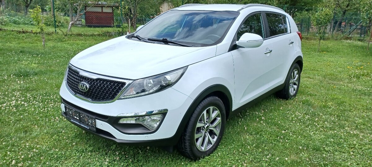 Kia sportage 1,7 crdi alcantra.navi.par.kamara