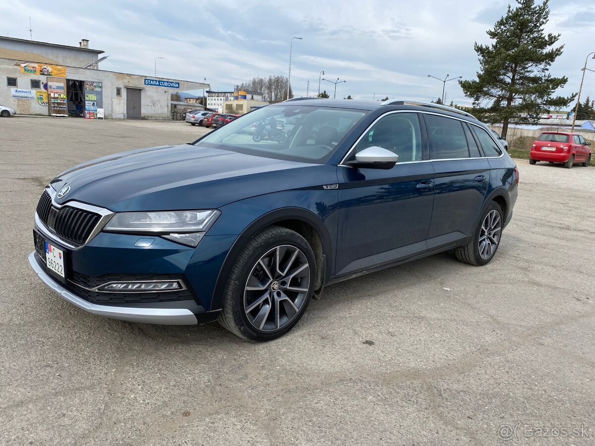 Škoda Superb scout