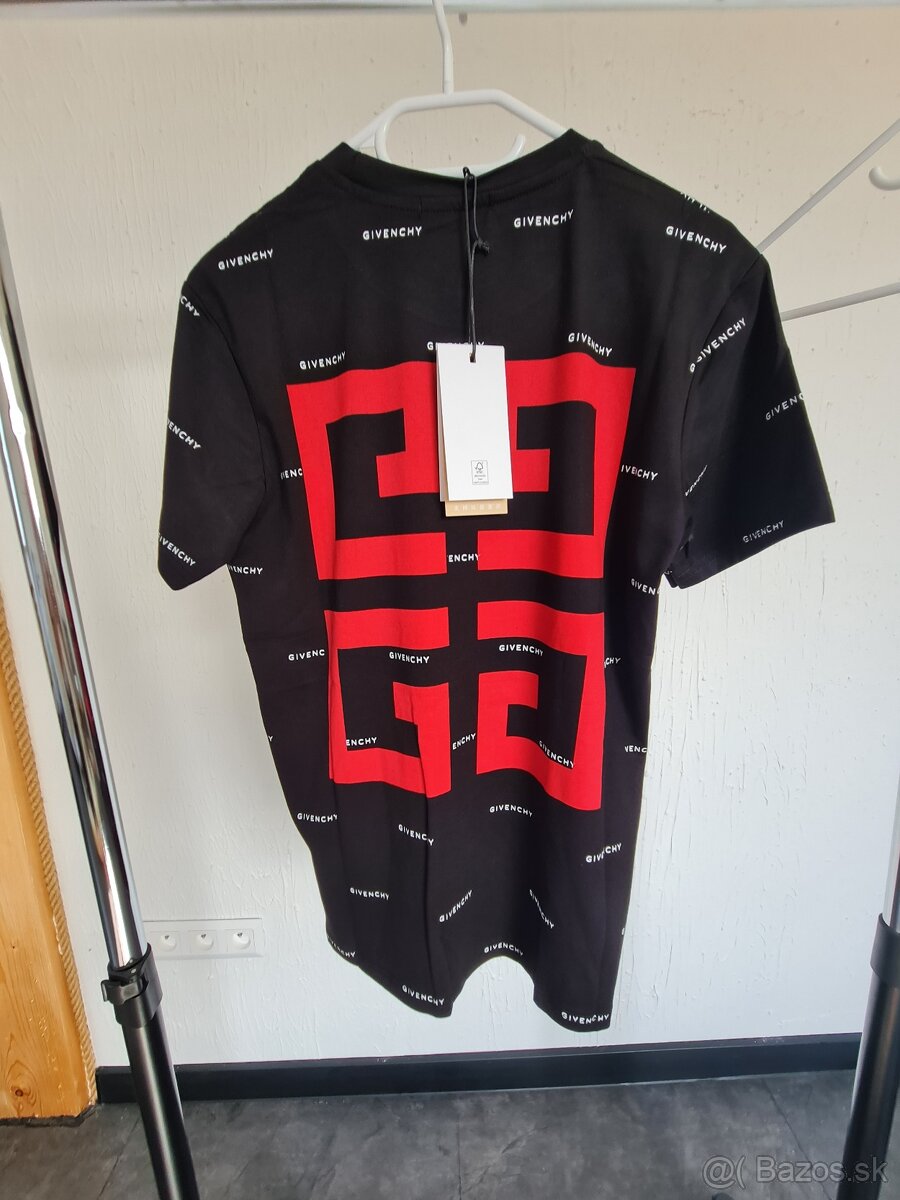 Givenchy pánske tricko  S