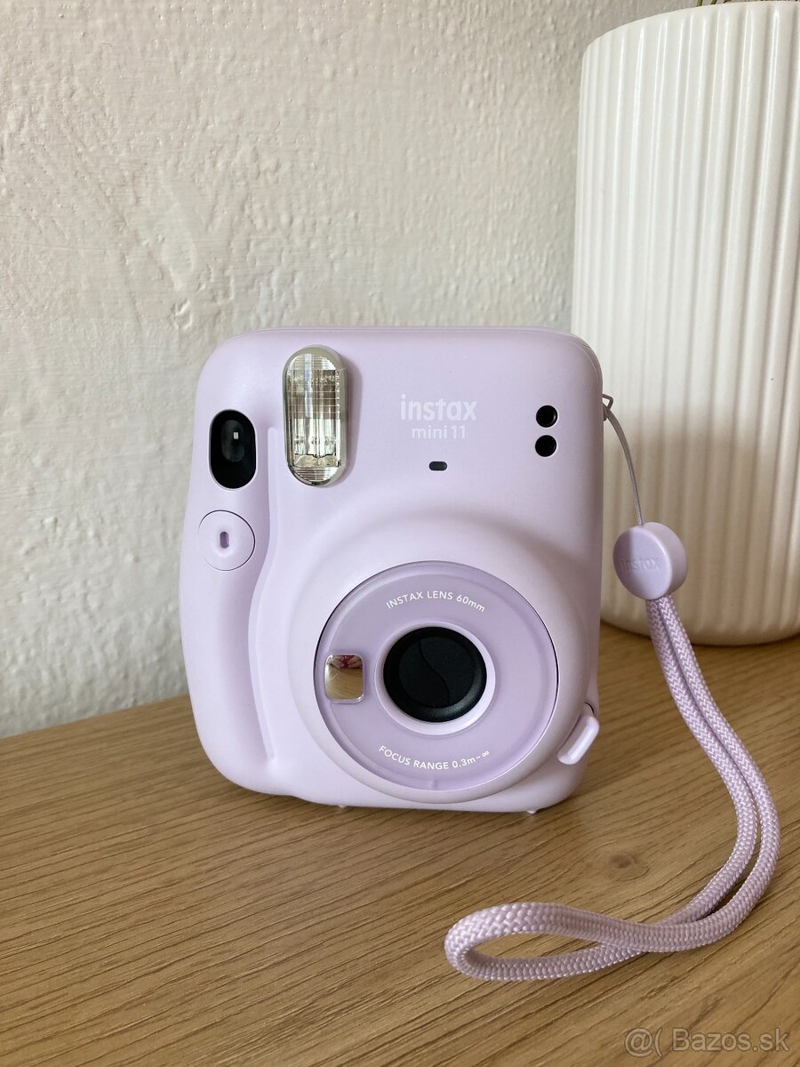 Instax mini 11 fialový