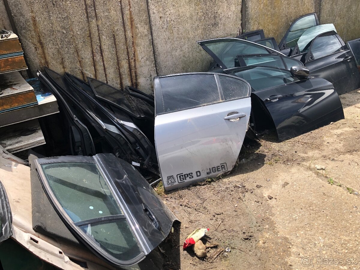 Predam dvere na BMW E90,E91,E92,X3 E83,E60,F10