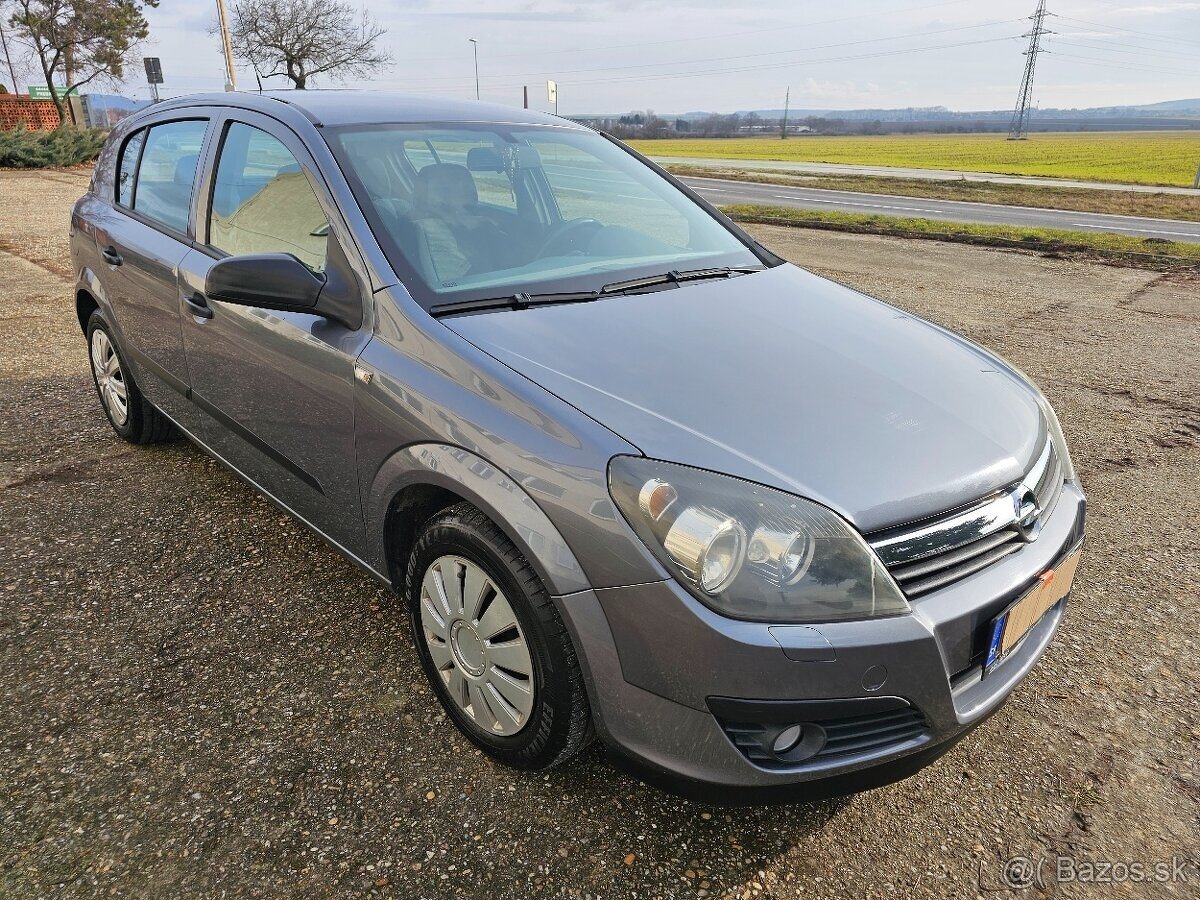 Predáme Opel Astra automat 1,6 benzín -16V 85kW