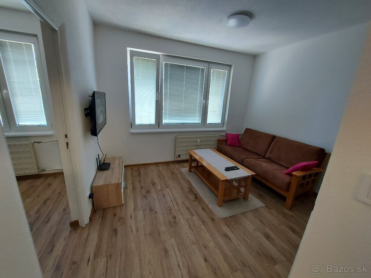 Prenájom 1.izbový byt