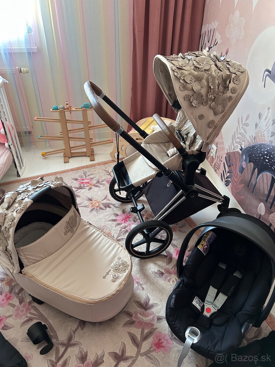 Cybex Priam Simply Flowers Beige 3v1