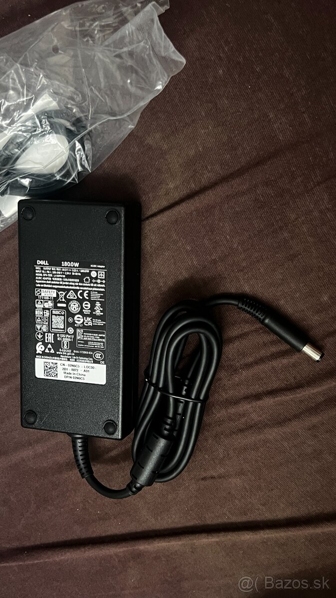 Dell napájací adaptér 180W nový