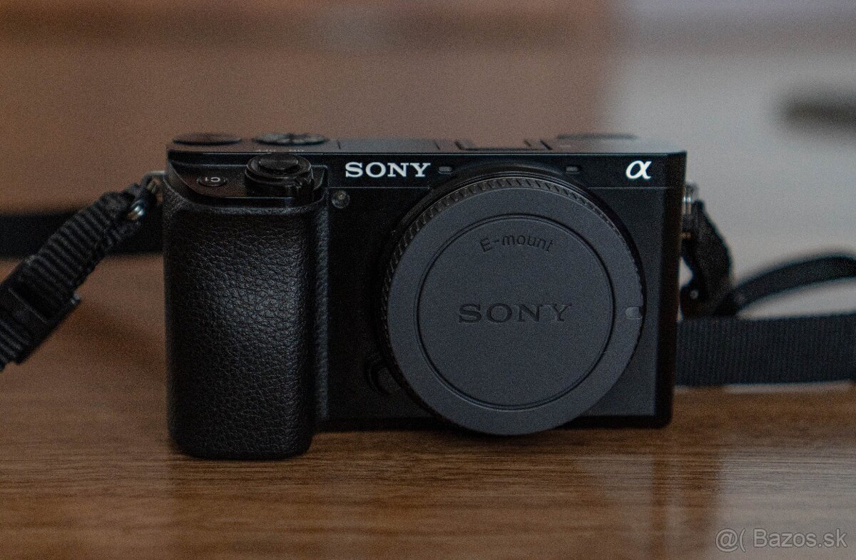 Sony a6100