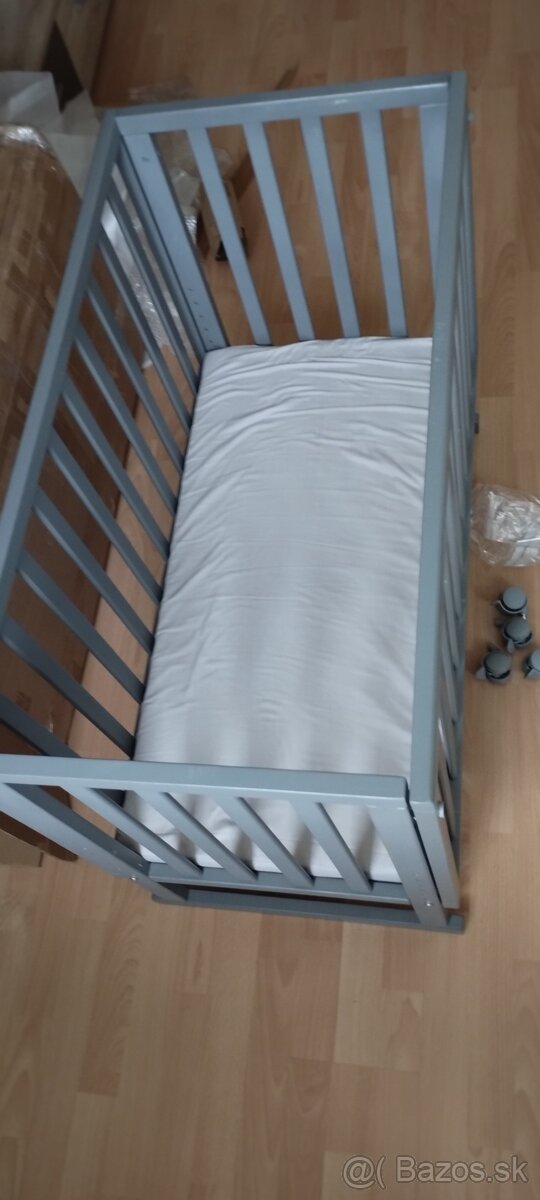 Roba detská postieľka 3v1