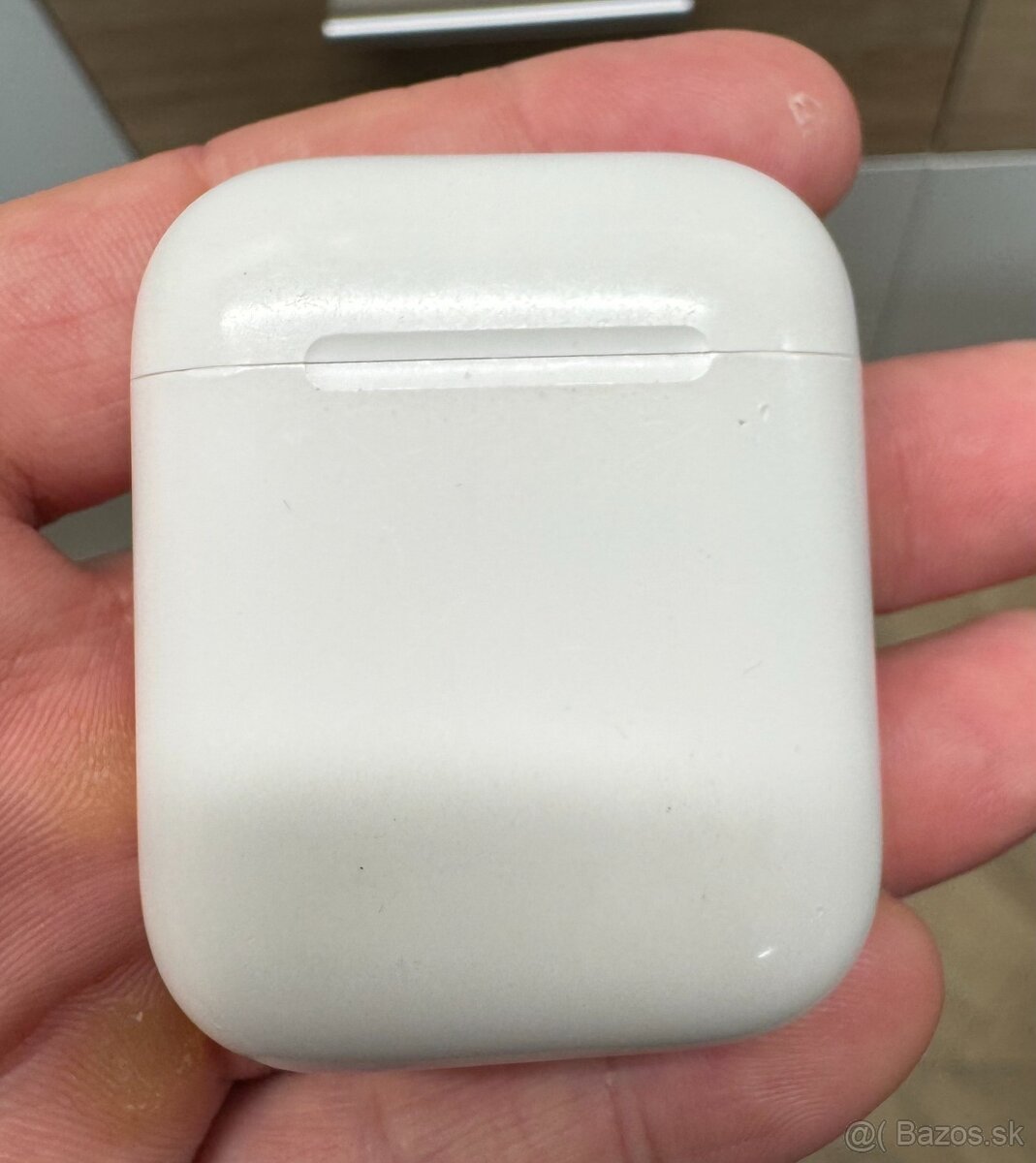 Apple Airpods 1 a 2 - nabíjacie puzdro