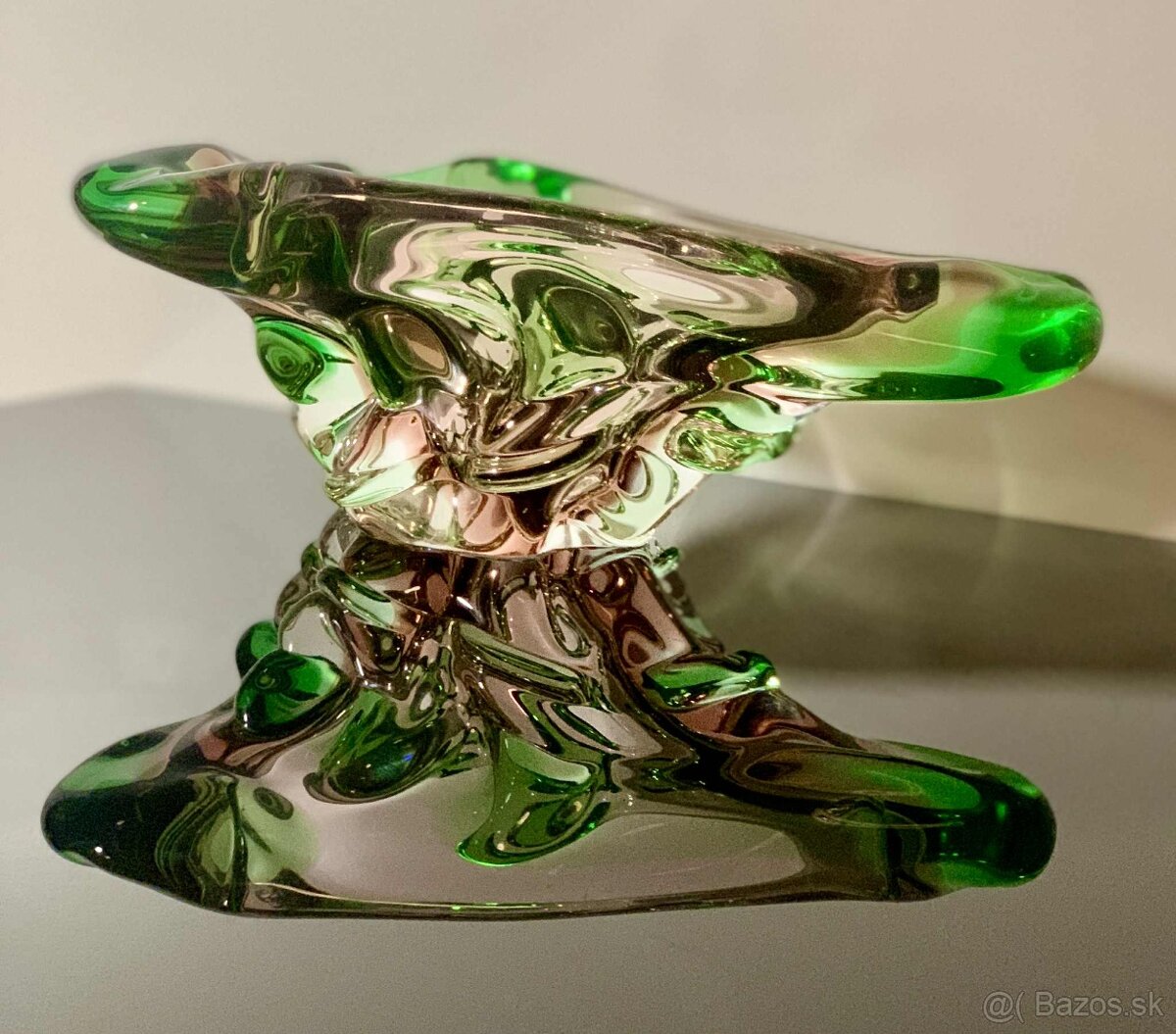 Nádherná miska, popolník z hutného skla návrh Zemek