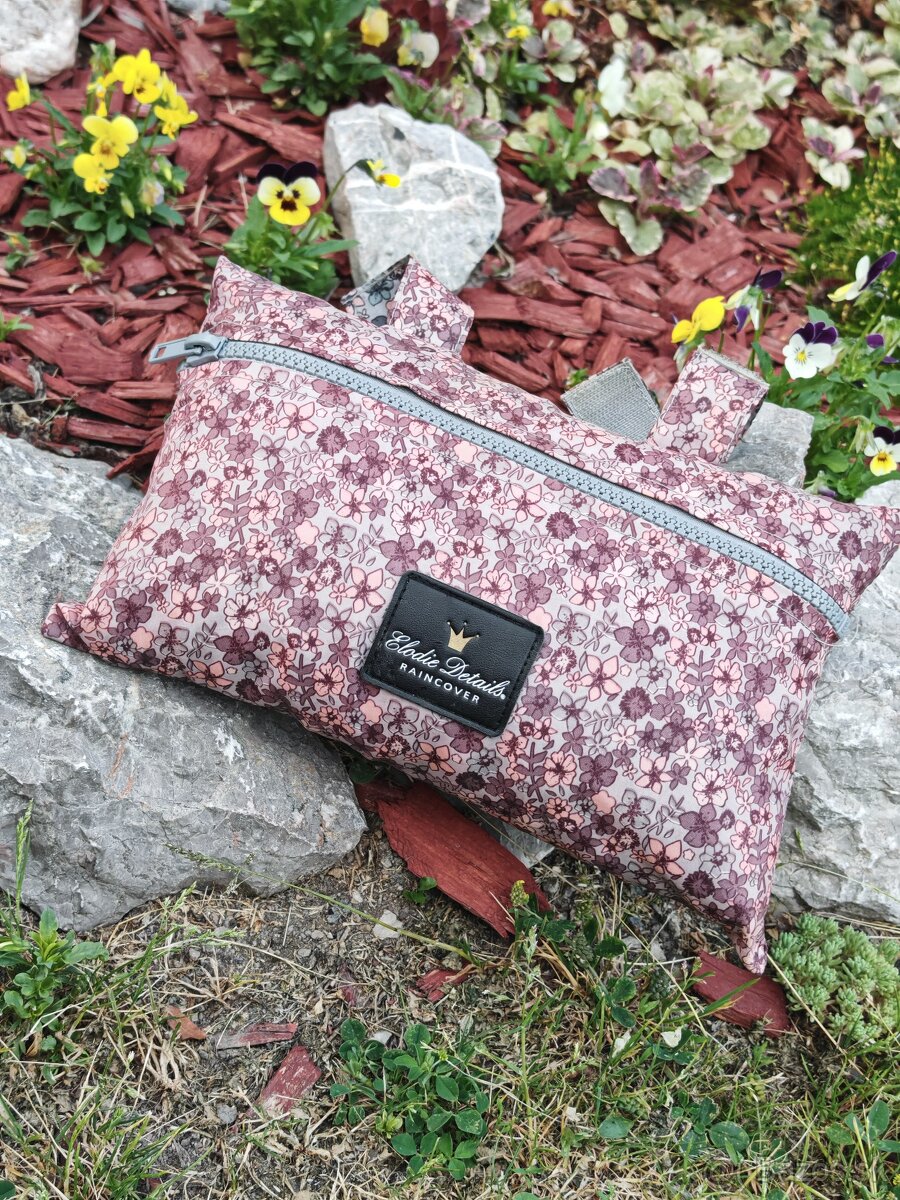 Pláštenka Elodie details
