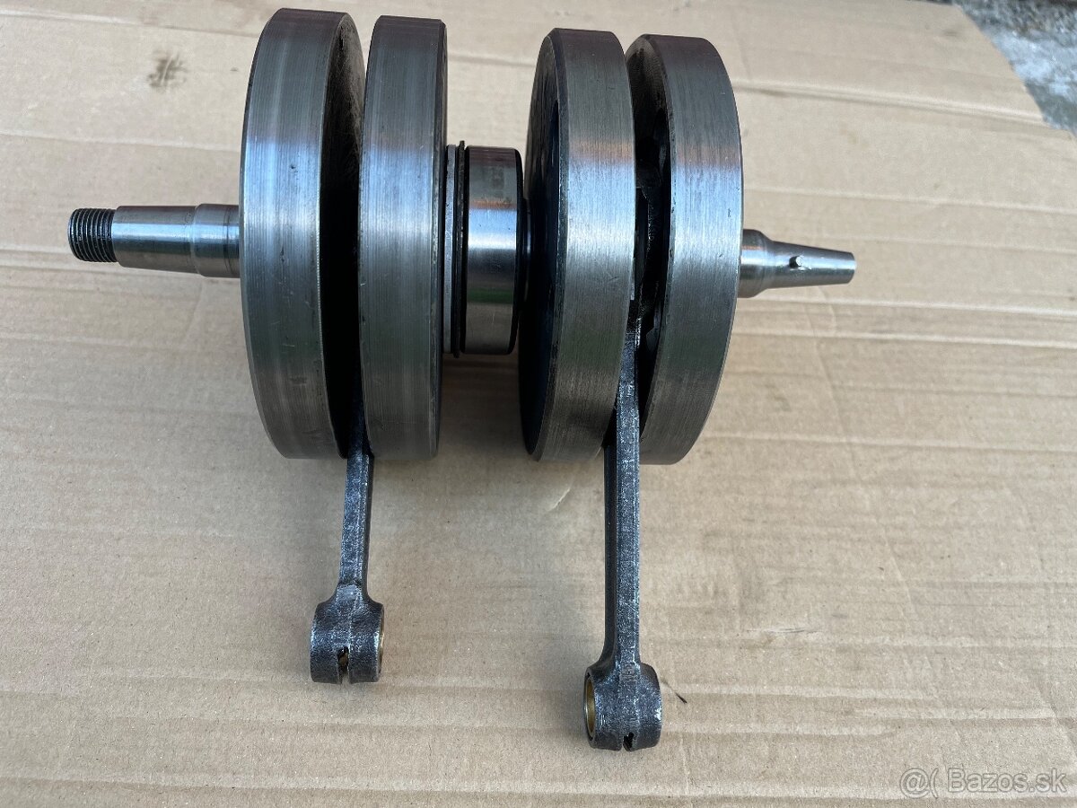 Kľukový hriadeľ Jawa 350 model 360 361 aj 354