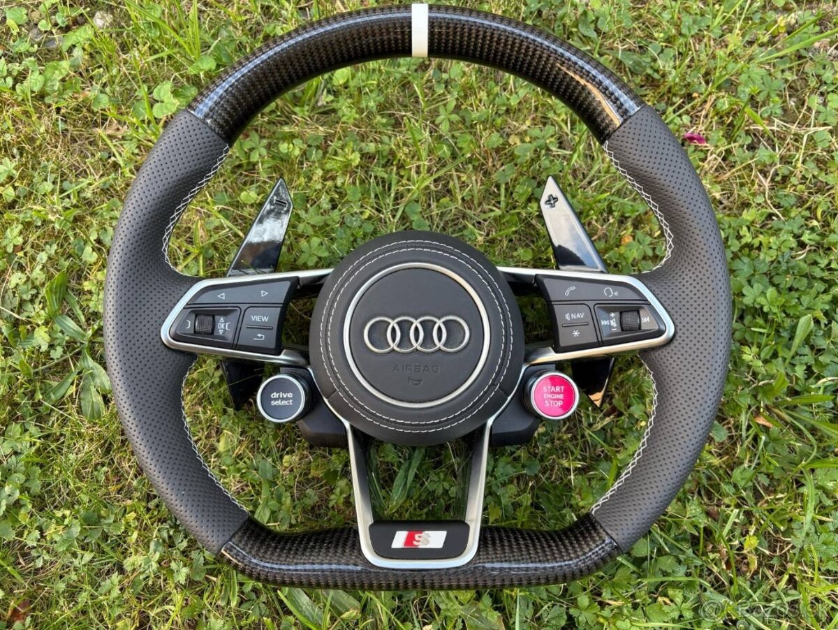-AUDI R8 VOLANT SPORTOVY START/STOP + DRIVE SELECT