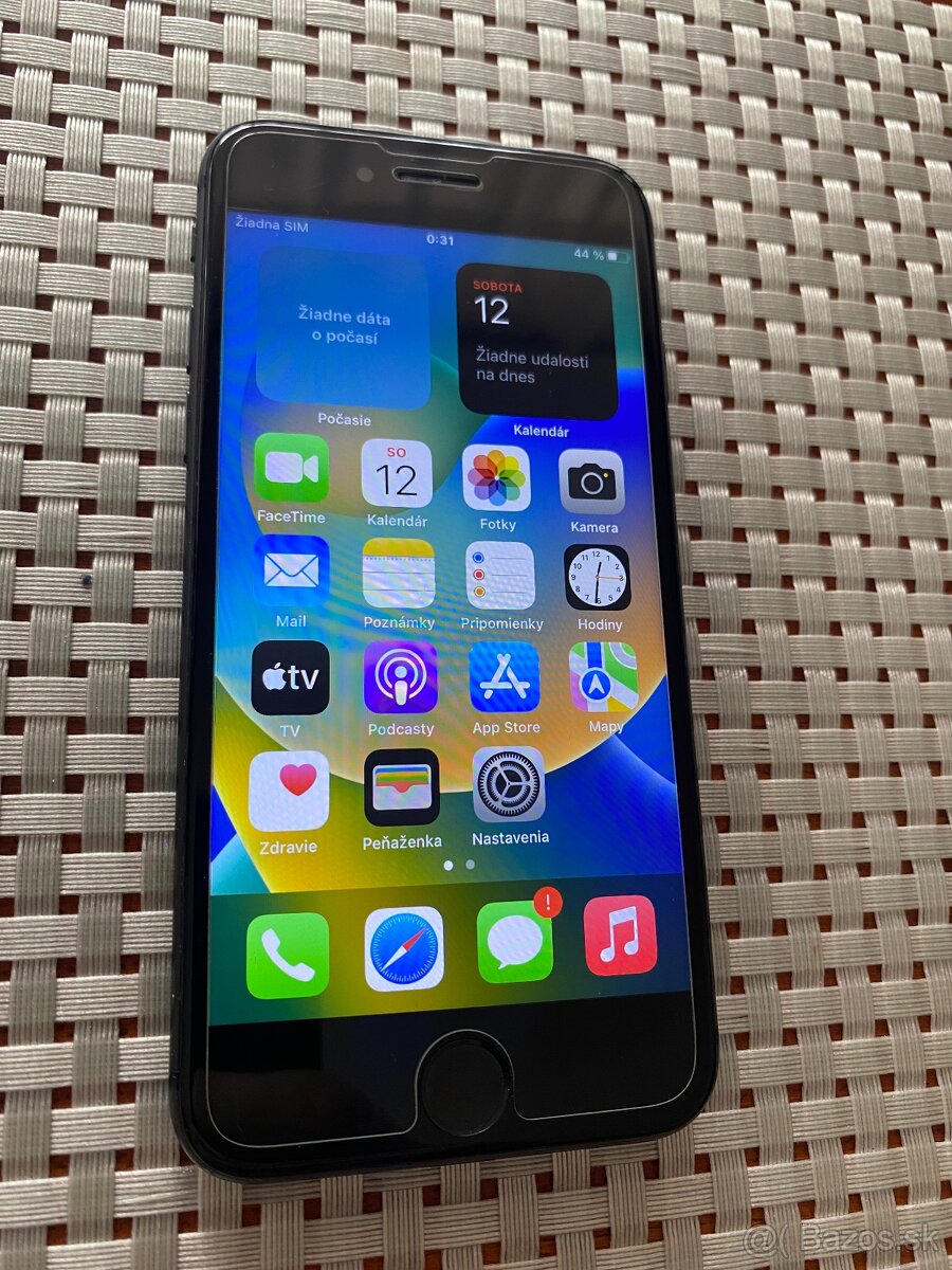 iPhone 8 - 64GB