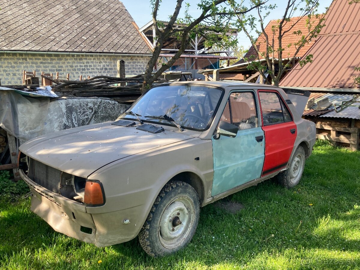 Škoda 120