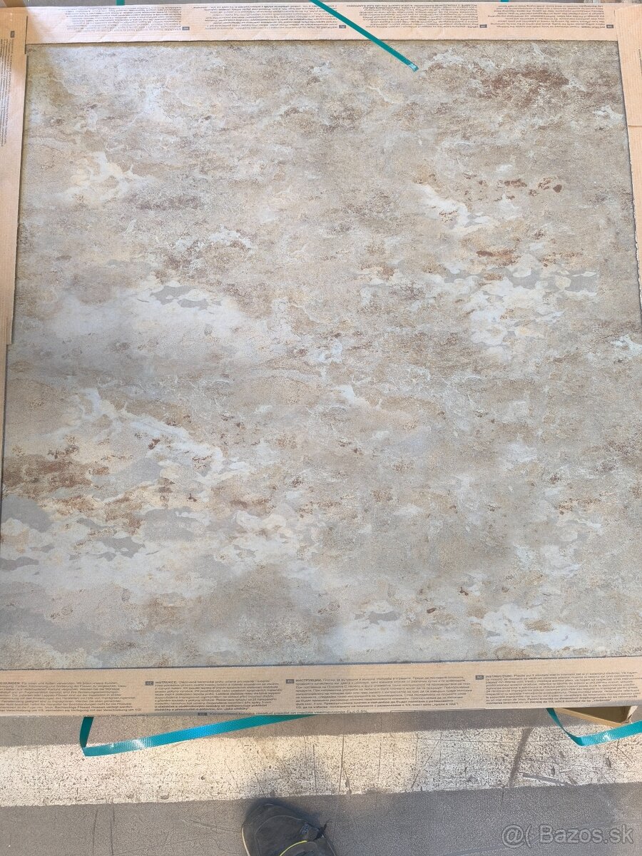Za 60% ceny veľkú teras. dlažbu 90x90x2 montáž aj na terče