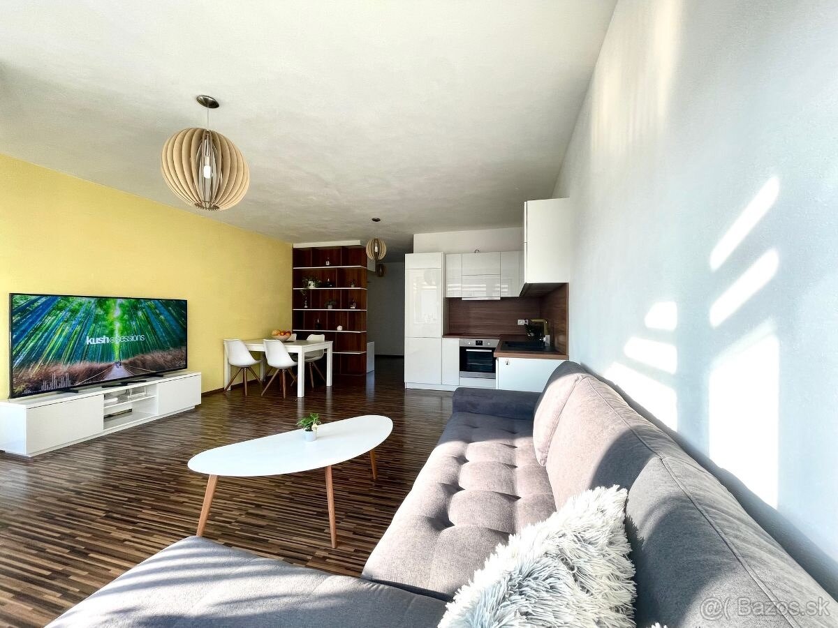 2izb. byt s balkónom a parkovaním - Rezidencia Hron