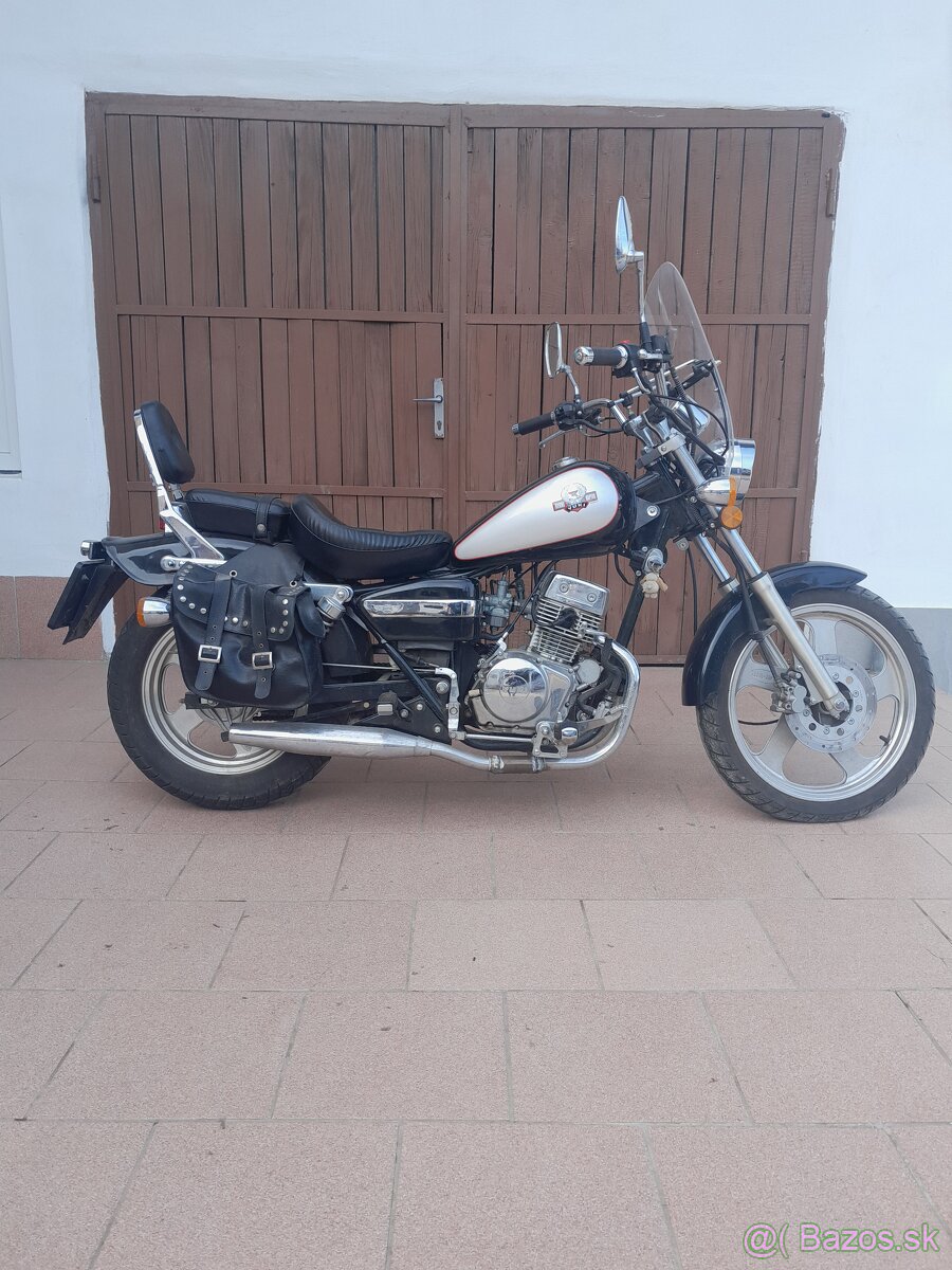 Yuki 125 tine