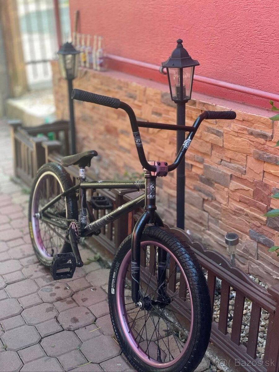 Bmx bicykle