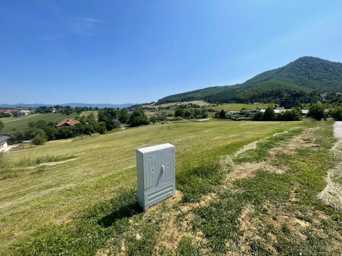 Na predaj stavebný pozemok Nitrianske Rudno