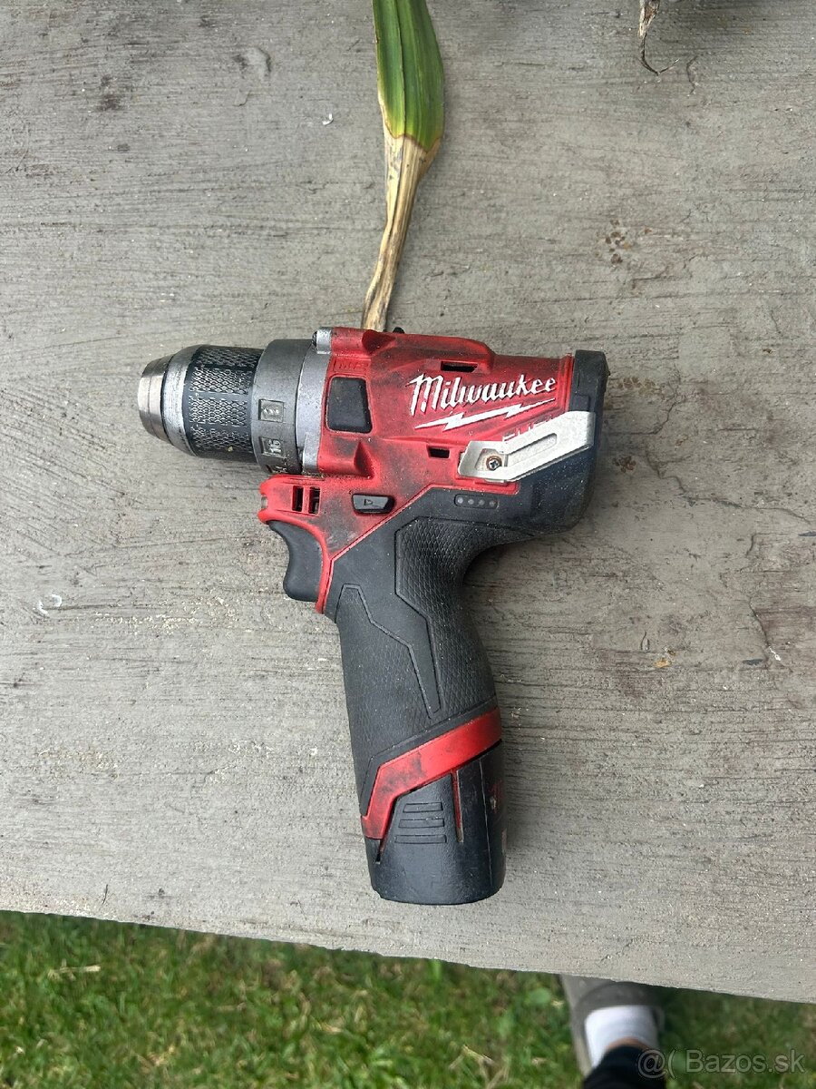 Milwaukee 3