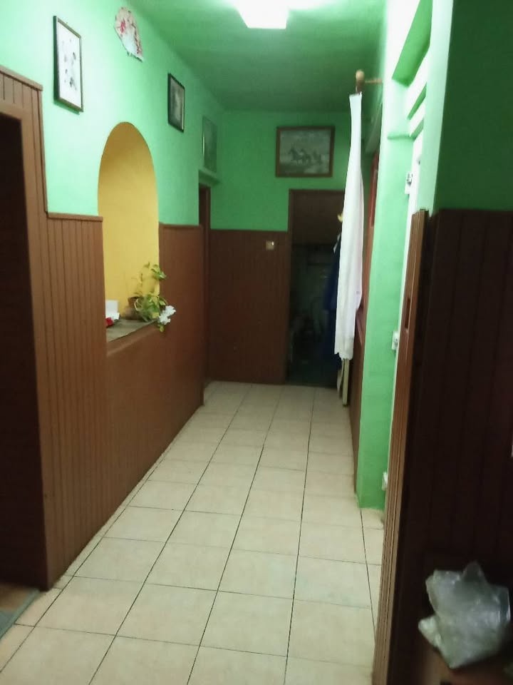 Prenajmem troj izbovy dom v Nyrovciach