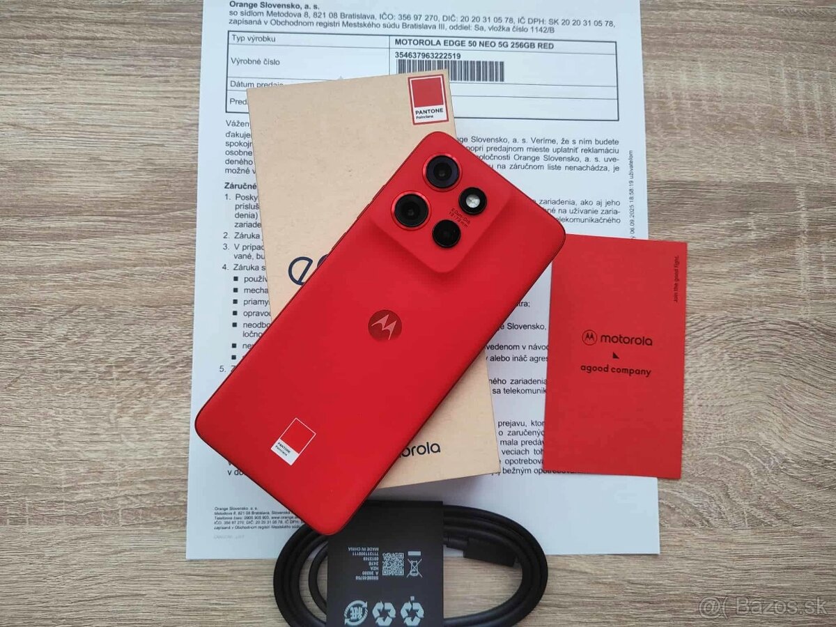 Motorola Edge 50 Neo,8GB/256 GB,cerveny,ako novy,zaruka