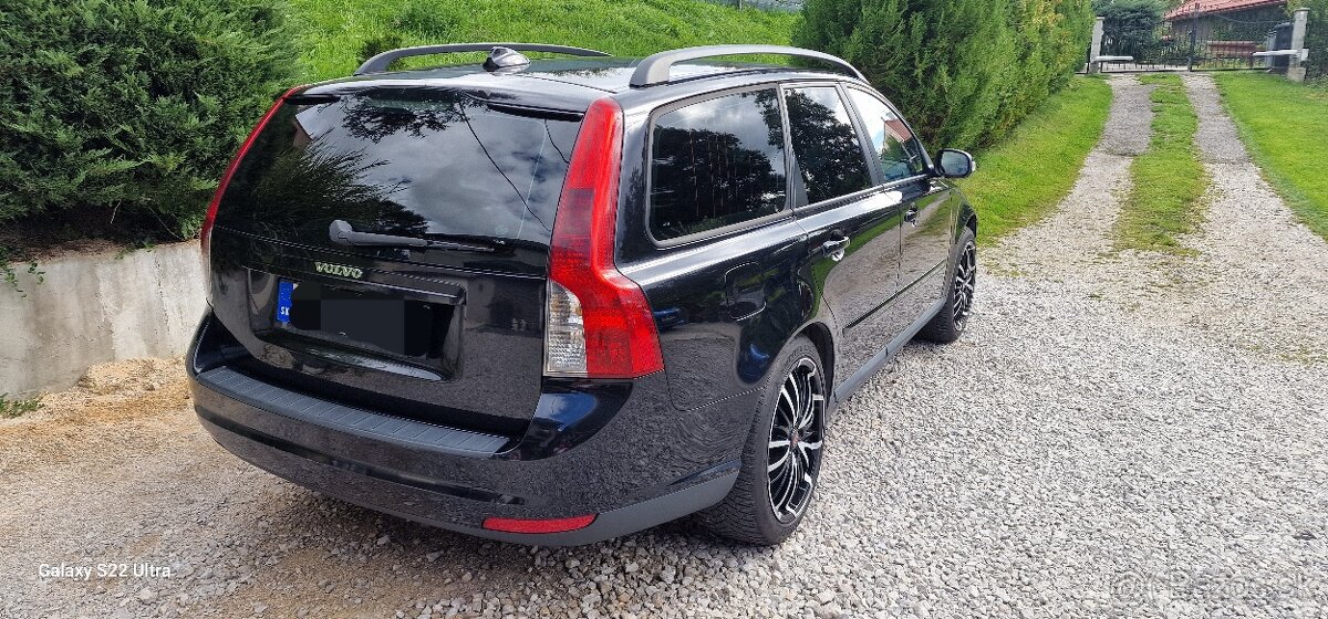 Volvo V50