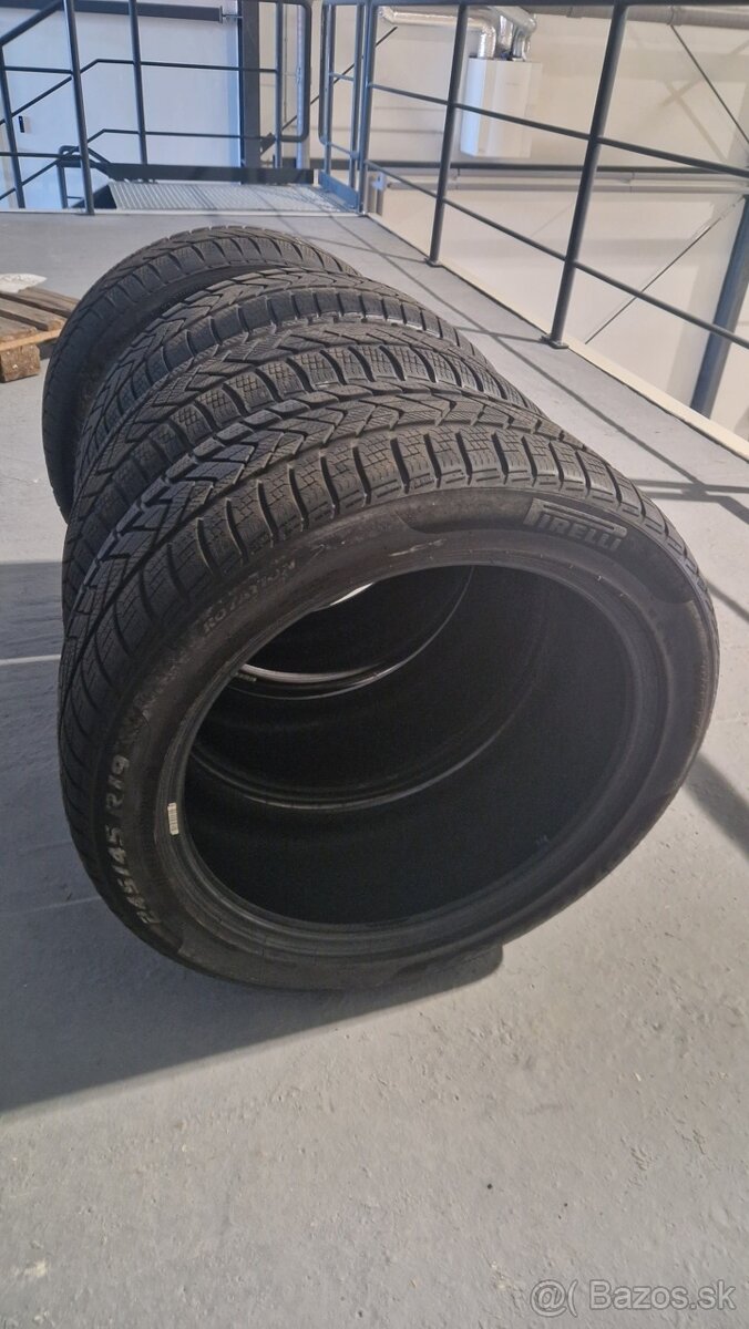 Pirelli Sottozero 245/45 r 19, zimné pneu, rok 2024