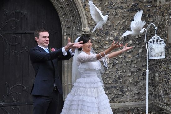 Svadobné biele holuby