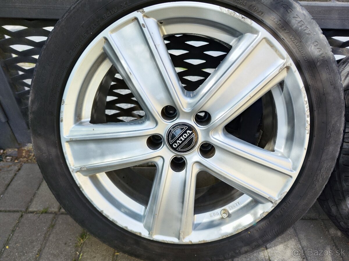 Predám Alu disky R17 na Volvo, Ford