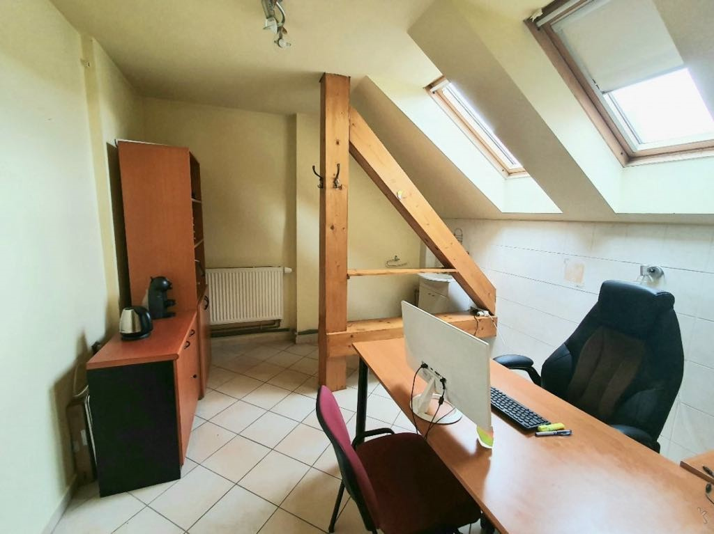 Prenájom kancelárie 10 m2 centrum mesta