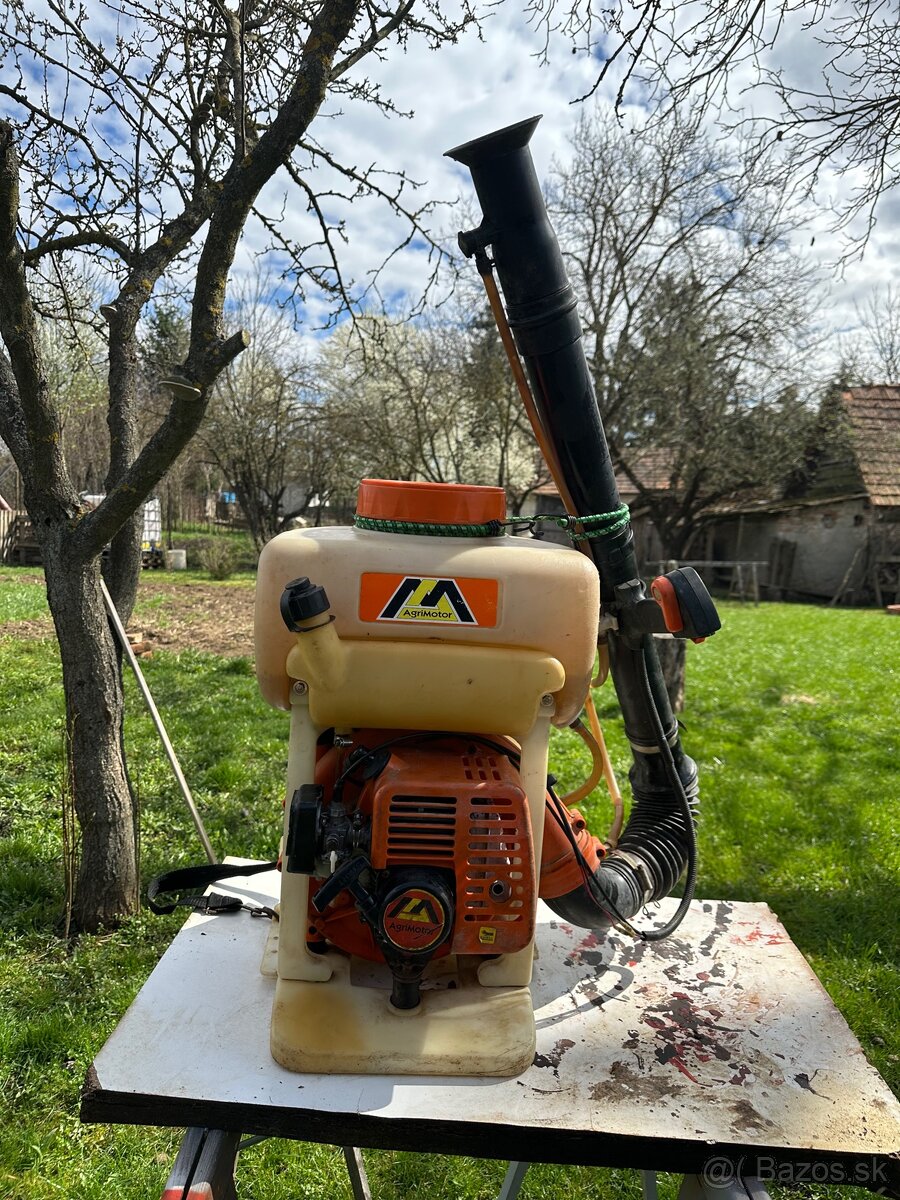 Postrekovač Agrimotor 3W-650