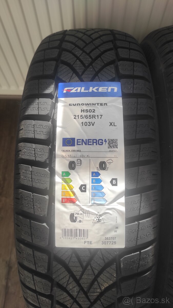 Falken Eurowinter HS02 215/65 R17 103V