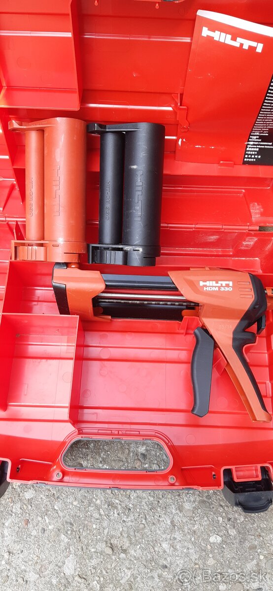 Ruční vytlačovací pistole Hilti pro lepicí hmoty HDM