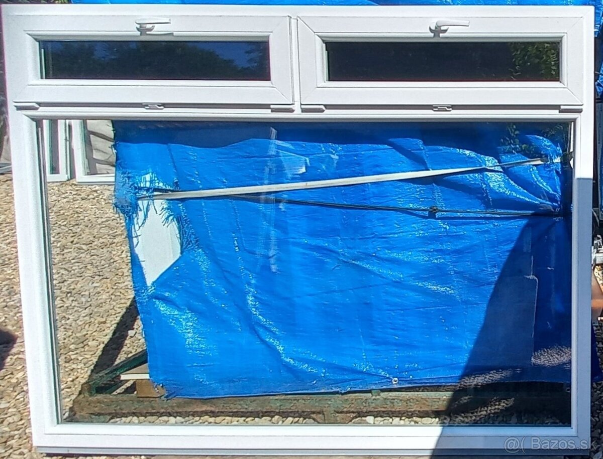 Predám trojdielneplastové okna 206x160, 110x130 a 219 x165 -