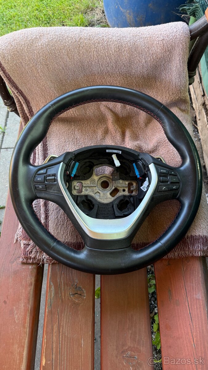 bmw f3x volant s padly