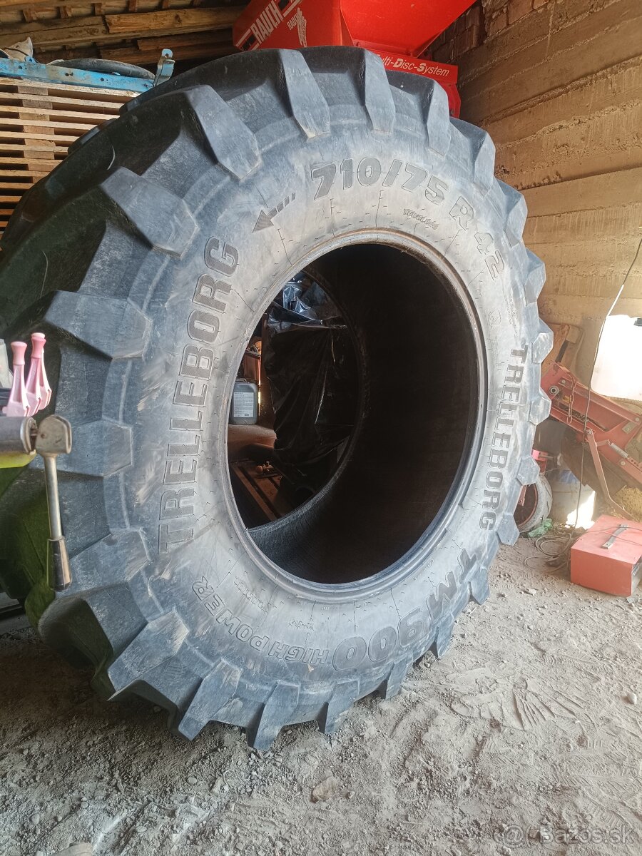 Pneu trelleborg 710/75R42 TM900 HP
