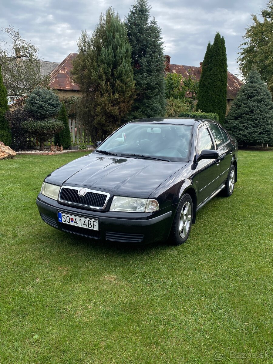 Octavia 1 TOUR