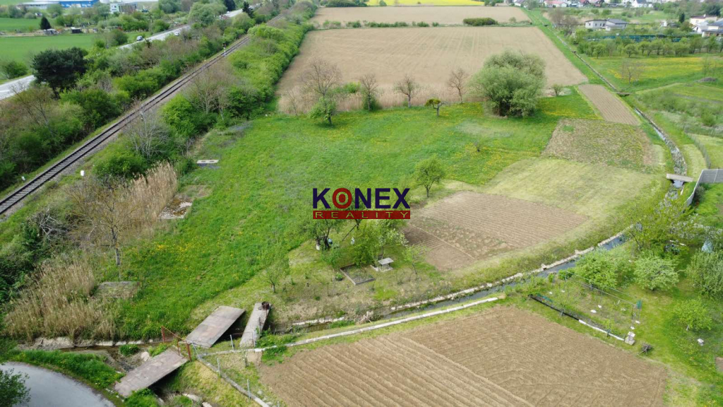 Výnimočný pozemok na výstavbu (3 381 m²) VRANOV/n/T