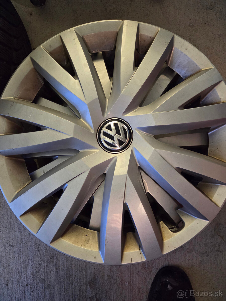 Predám VW puklice na oceľové disky R16