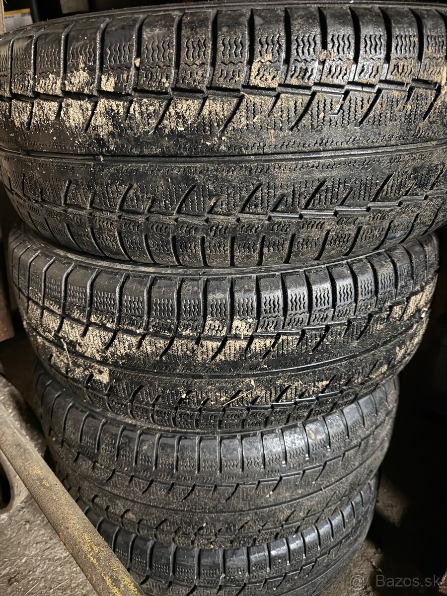 235/65R16C zimné 4ks 5-6mm