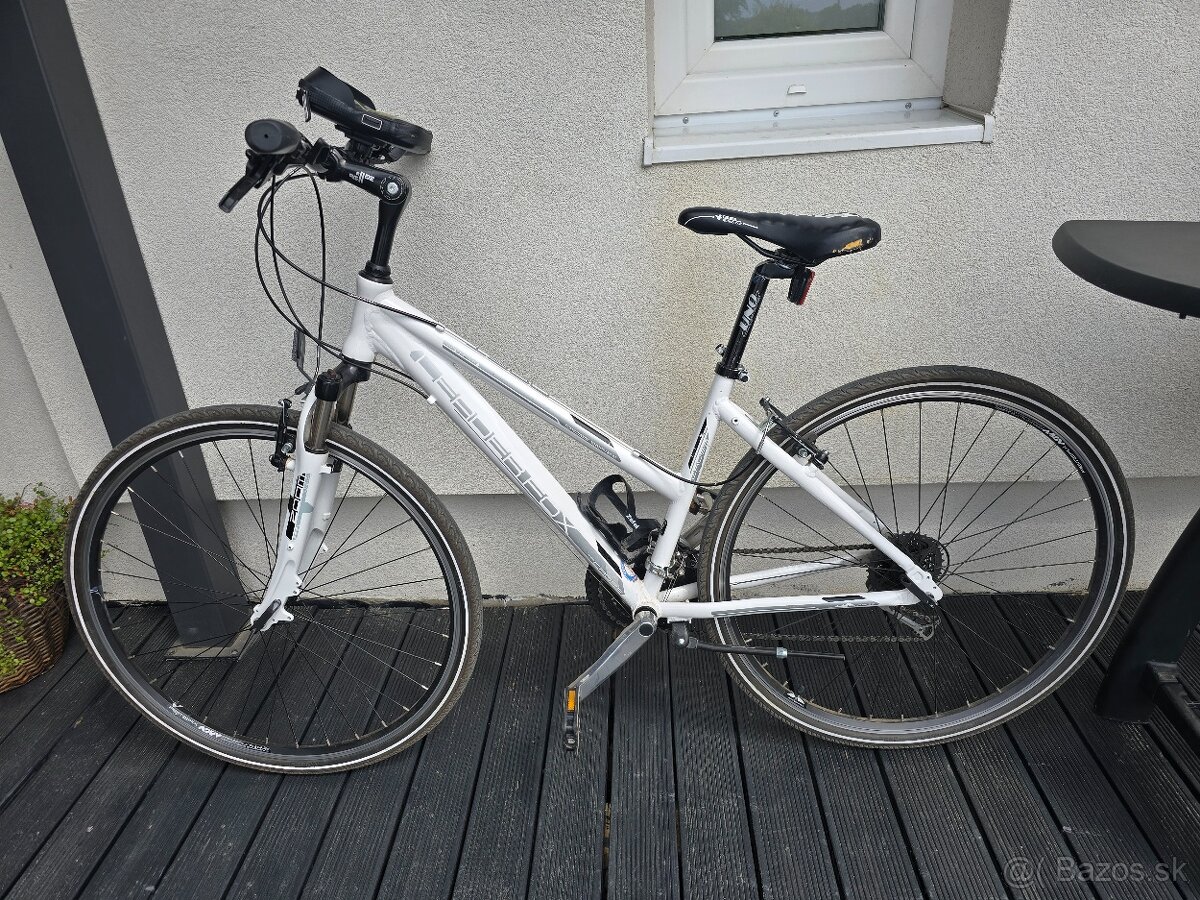 cross bicykel