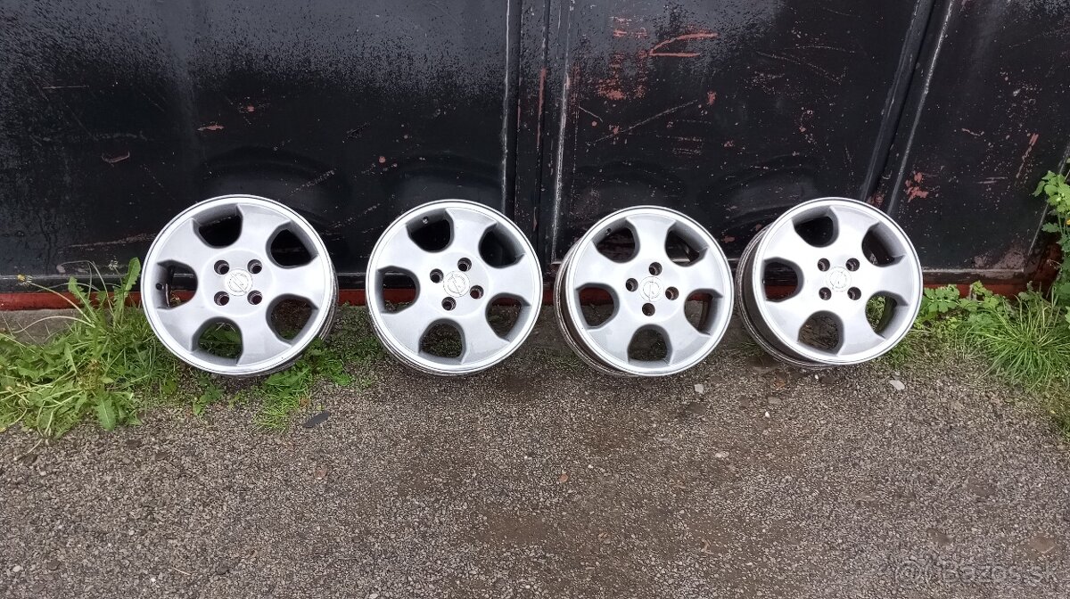 plechove disky 5x118 r 15