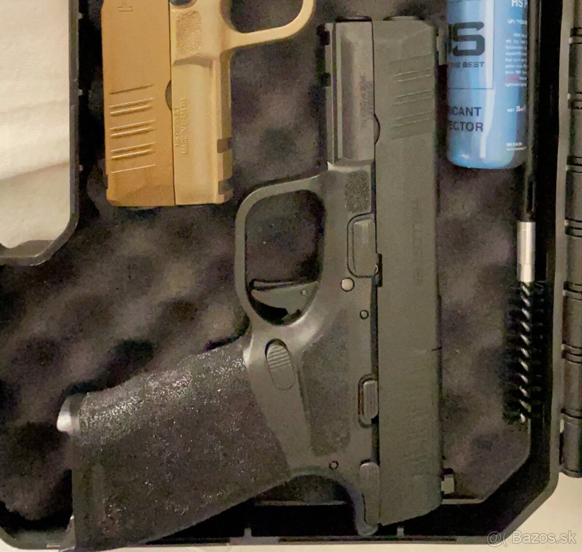 Pištoľ Hellcat PRO