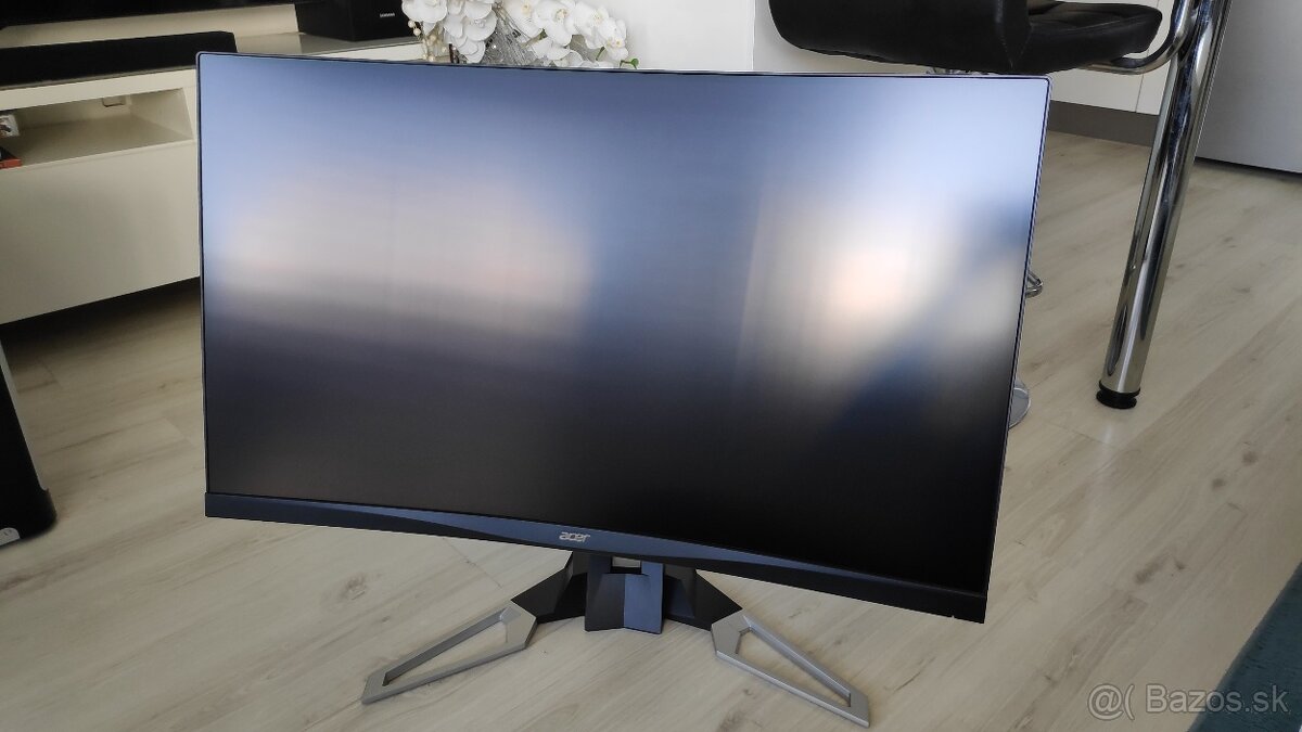 32" herný monitor 144hz 1440p