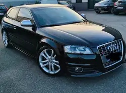 Audi S3 quattro 2010
