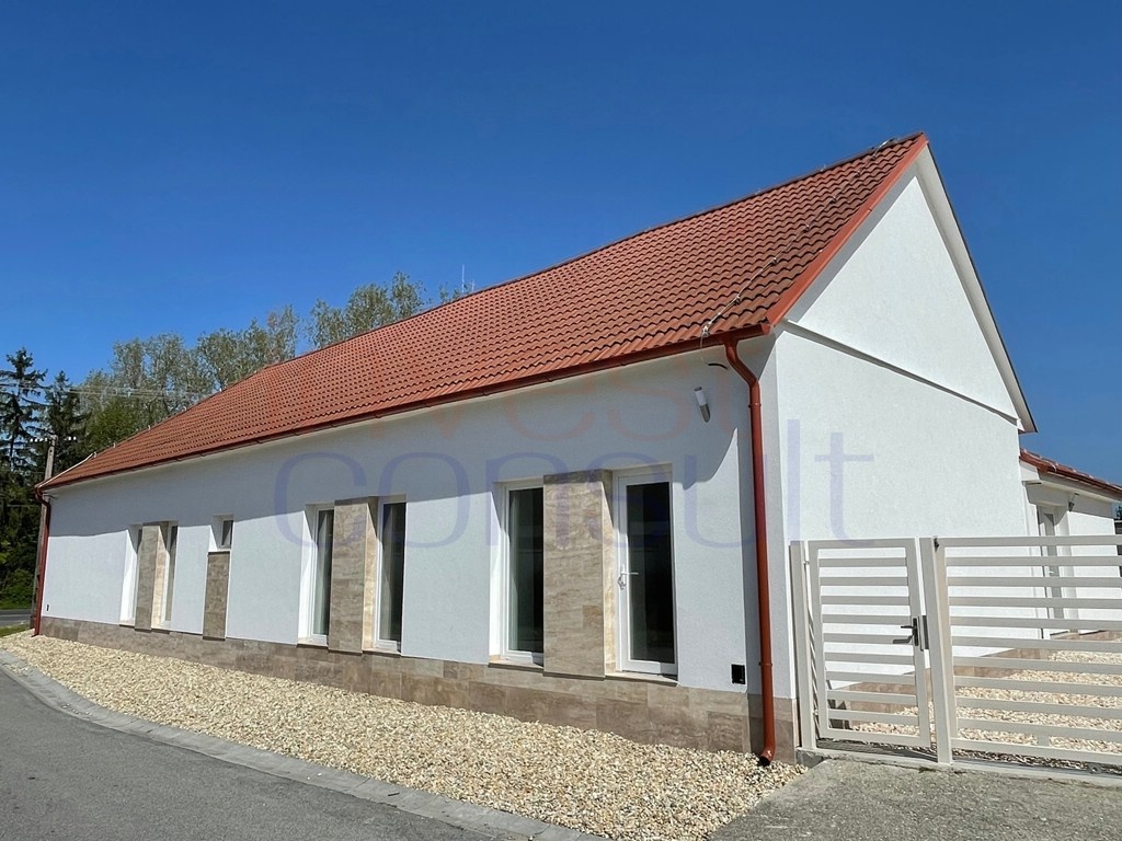 2330 NA PREDAJ PRI KOMÁRNE VIACÚČELOVÝ DOM