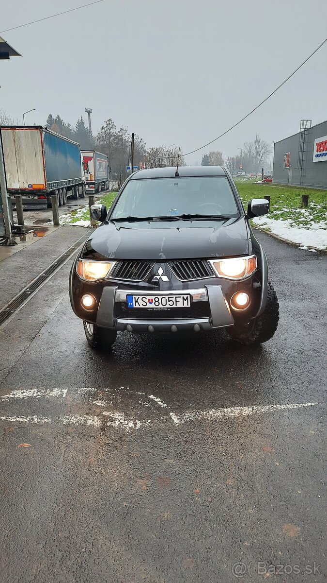 Mitsubishi L200