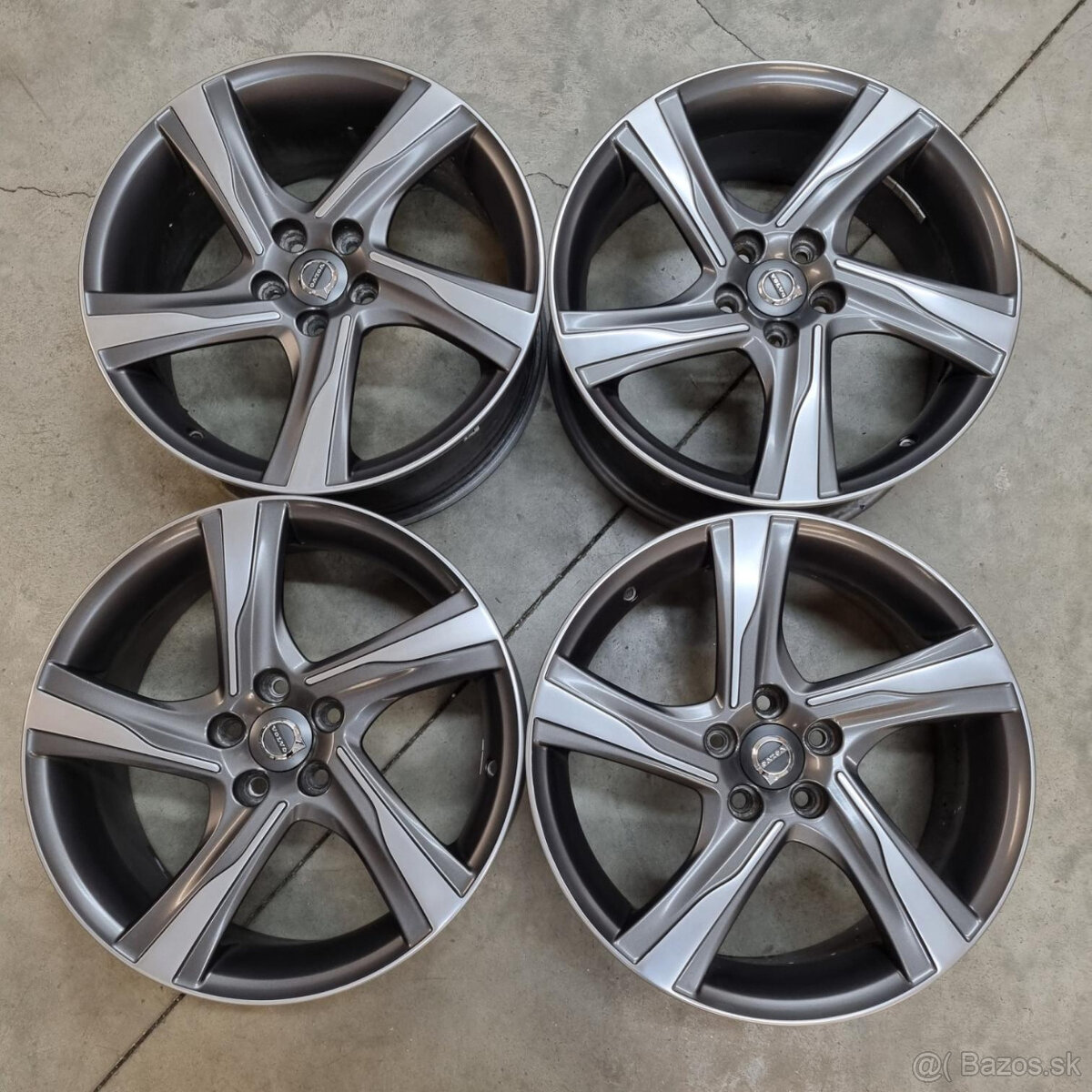 Volvo disky 5x108 R18 8J ET55